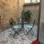 Industrial Chic House - Private Parking