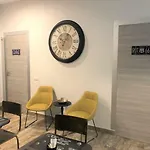 Industrial Chic House - Private Parking 3*