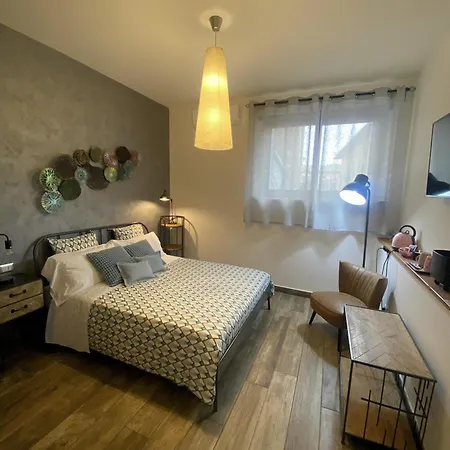 게스트하우스 Industrial Chic House - Private Parking 오르비에토