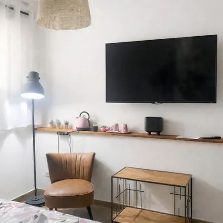 Industrial Chic House - Private Parking Casa de hóspedes 3*