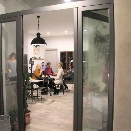 Pensjonat Industrial Chic House - Private Parking Orvieto