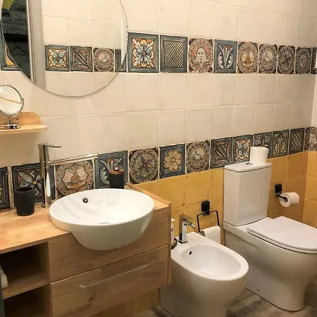 Pensjonat Industrial Chic House - Private Parking Orvieto