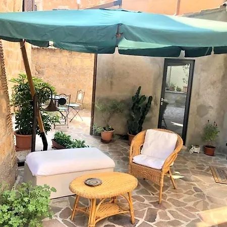 Industrial Chic House - Private Parking Guest house Orvieto