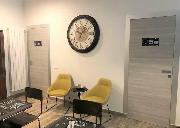 Industrial Chic House - Private Parking 3*